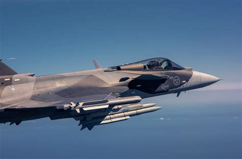 Saab Promueve El Gripen En El Per Y La Regi N Andina Aero Naves