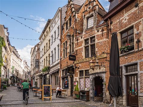 Promenade Quartier Sablon Et Marolles Visit Brussels