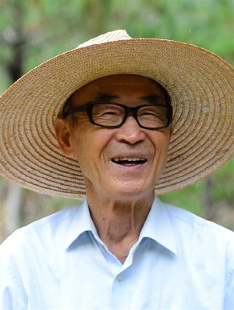 Poet Ko Un To Leave Suwon The Korea Times