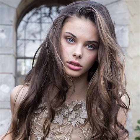 Meika Woollard Meika Woollard Twitter Beauty Girl Beautiful