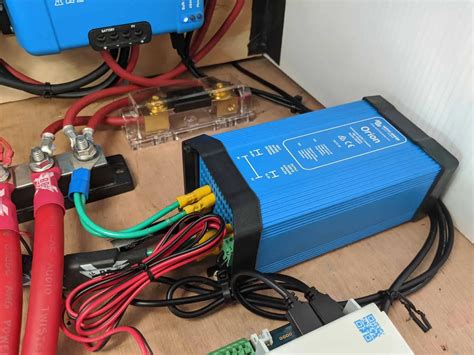 Power Converters Explained: How to Change DC to AC | Battle Born Batteries