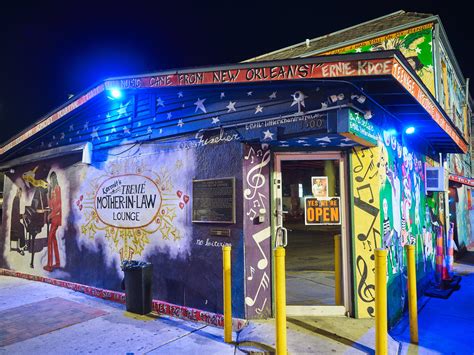 Kermits Treme Mother In Law Lounge Review Treme New Orleans