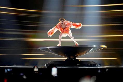 Nemo Vince L Eurovision Song Contest Terza Vittoria Per La Svizzera