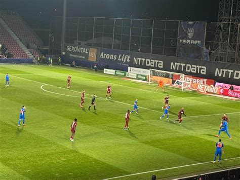 Foto Cfr Cluj Fcsb De I N Au Jucat La Egal Clujenii Se