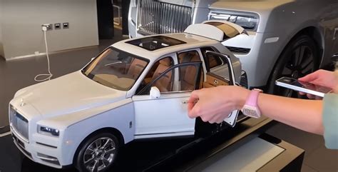 Auto Klub Rolls Royce Cullinan Je Najskuplji Auti Na Svijetu Ima