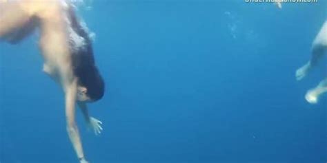 2 Hot Girls Naked In The Sea Swimming Tnaflix