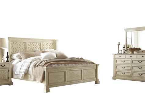 Ashley Bolanburg 4PC Bedroom Set Cal King Panel Bed Dresser Mirror One