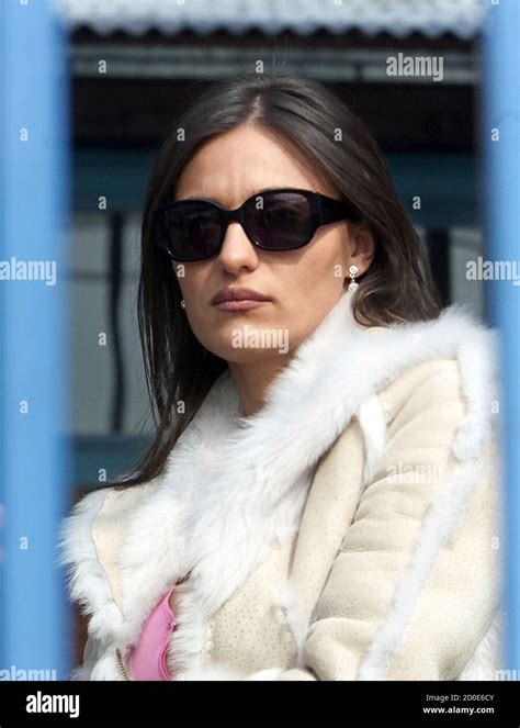 Svetlana Ceca Raznatovic Banque Dimage Et Photos Alamy