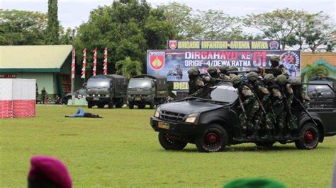 Aksi Pertempuran Pembebasan Sandera Warnai Hut Ke Brigif Dewa