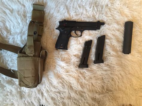 SOLD KJW M9 With 3 Mags HopUp Airsoft