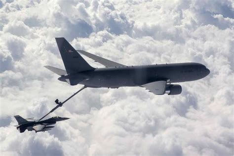 Air Force Kicks Off Search For New Refueling Tanker Amid Kc Woes