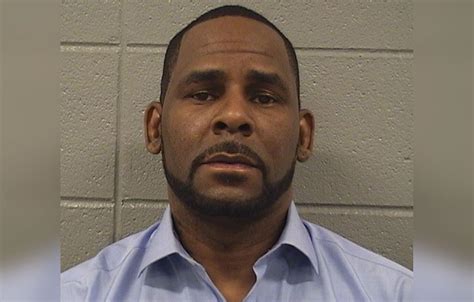 R Kelly Jury Will Consist Of 7 Men And 5 Women Fight For His Life