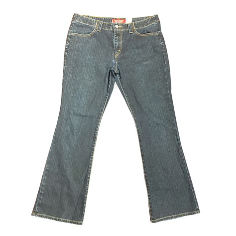 Levis 525 Nouveau Downtowner Boot Cut Stretch Jeans … Gem