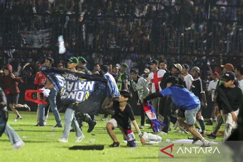 Arema Vs Persebaya 3 Dampak Serius Setelah Kerusuhan Di Stadion Kanjuruhan