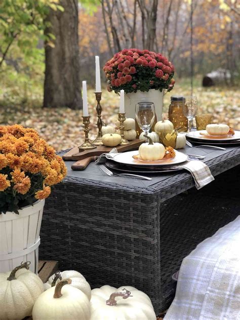 Thanksgiving Dinner Table Decorations