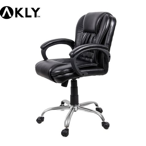 Leather 1 Oakly Low Back Executive Office Chair Dark Brown At Rs 3500