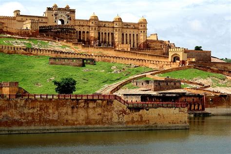 8 Largest Forts in Rajasthan You Must Visit | Trawell.in Blog