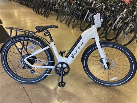 Serfas Dash E Bike 500w Step Thru White — Playtri Colleyville