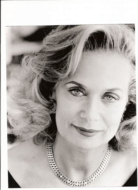 Pictures of Valerie Leon