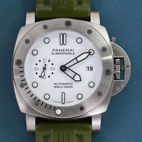 Panerai Luminor Submersible Bianco Quaranta Quattro PAM01226 Men