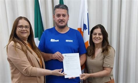 Sebrae Ms Entrega Plano De Desburocratiza O Para A Prefeitura De