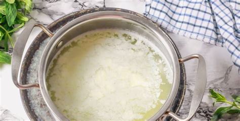 Сыр из сыворотки - рецепт приготовления с пошаговыми фото