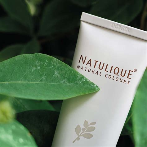 Why Natulique Is The Best Organic Color For Professionals