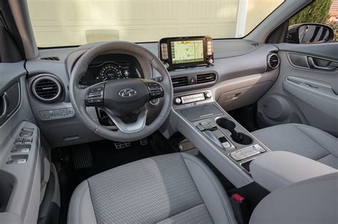 Used 2019 Hyundai Kona Electric Suv Review Edmunds