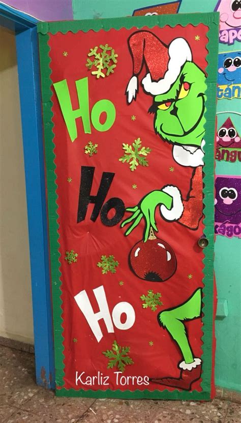 Pin By Nora Ardila On Puertas Decoradas De Navidad In Grinch