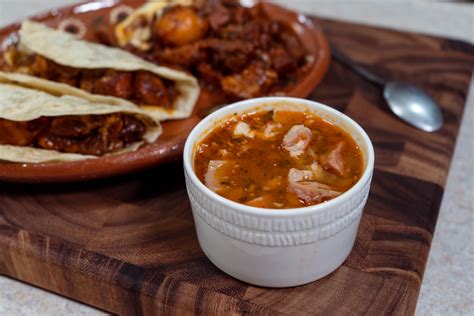 Frijoles Charros Con Cueritos Y Pata De Puerco Chef En Proceso