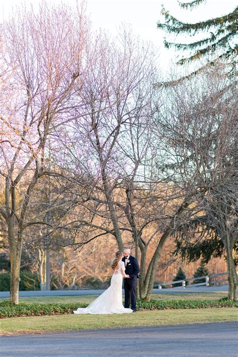 Sleepy Hollow Country Club Wedding Photos In New York Country Club