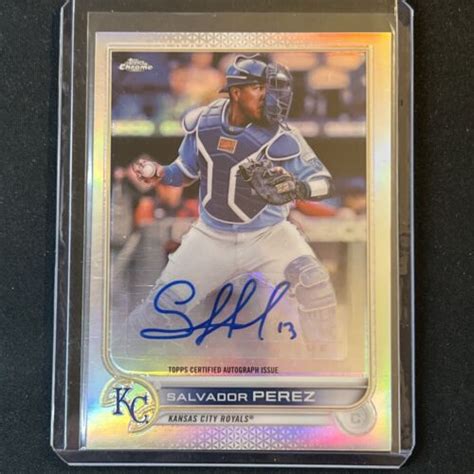 Salvador Perez Auto Refractor SP RARE KC Royals 2022 Topps Chrome