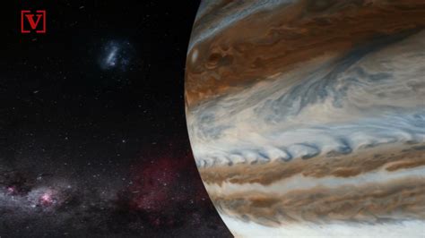 Jupiter Will Be So Close In June You Can Use Binoculars To See Its Moons