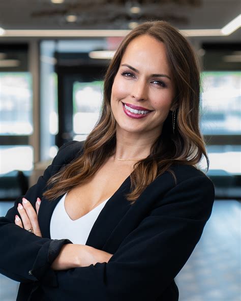 How the rinehart realty sc team helps first-time buyers succeed 3