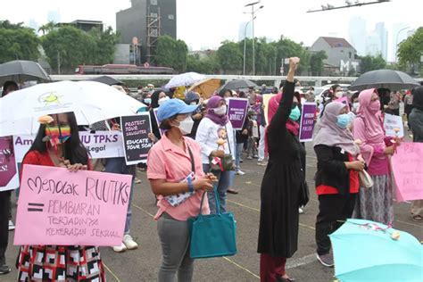 RUU TPKS Masih Belum Rampung Mekanisme Pelaporan Korban Jadi Sorotan