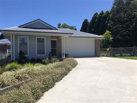 6 Lochinvar Drive Bundanoon NSW 2578 House For Rent Domain