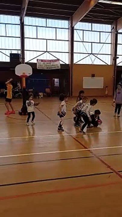 Match entre équipes d Iguerande au plateau baby du 10 03 2024 Vidéo