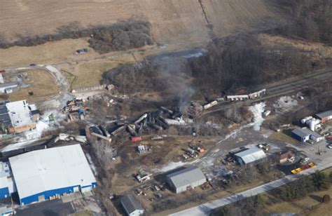 Fotos Tren Se Descarril En Ohio Y Alertan Por Liberaci N De