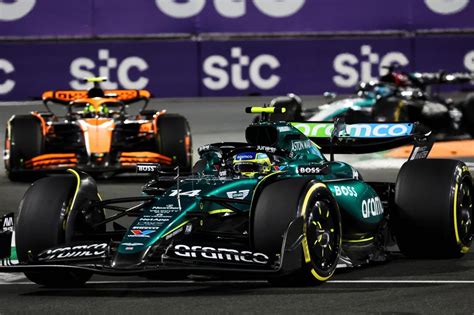 アストンマーティンf1 マクラーレンのアップグレード戦略への追随を検討 【 F1 Gate Com