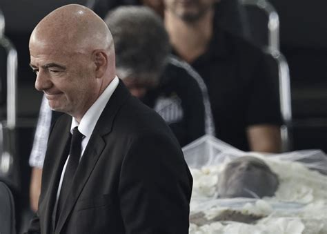 Gianni Infantino Participó Del Funeral De Pelé Y Reveló La Propuesta De