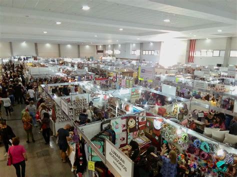 Feira de artesanato reúne 90 expositores no Expo Unimed Curitiba Band