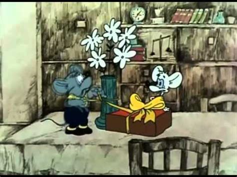 День рождения кота Леопольда задом наперед - YouTube