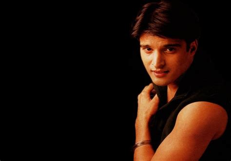 15 Pictures Jimmy Sheirgill From The 2000s That You Need To Appreciate