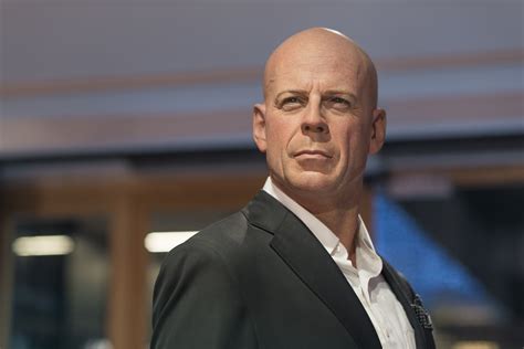 Peggiorano Le Condizioni Di Bruce Willis Non Riconosce Nemmeno Pi L