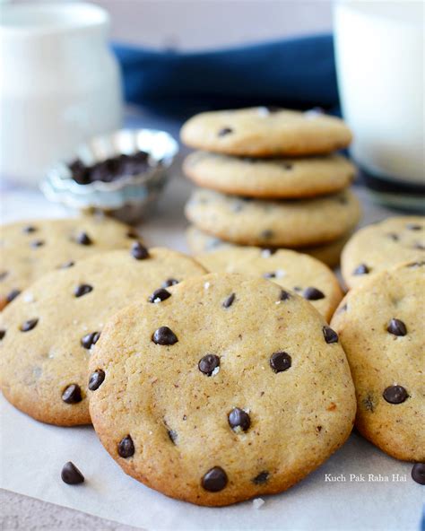 Eggless Chocolate Chip Cookies