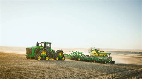 John Deere Launches New Tractor And Combine Models Farm Contractor