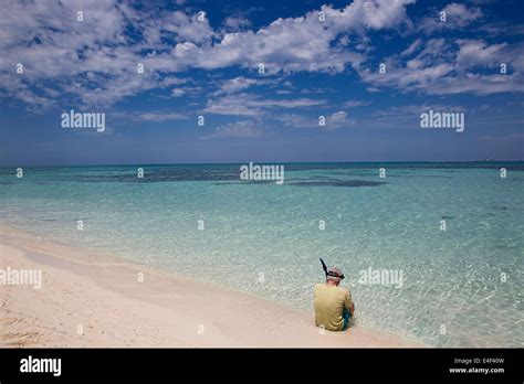 Snorkeling in Florida at Fort Jefferson Dry Tortugas National Park ...