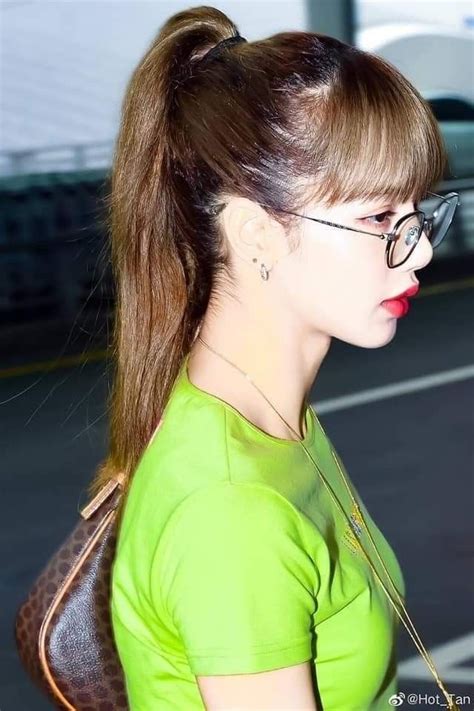 Pin By On Lisa Lisa Hair Blackpink Lisa Lisa