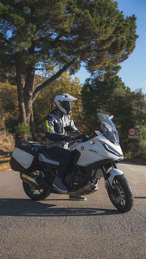EXPLORER | LS2 USA