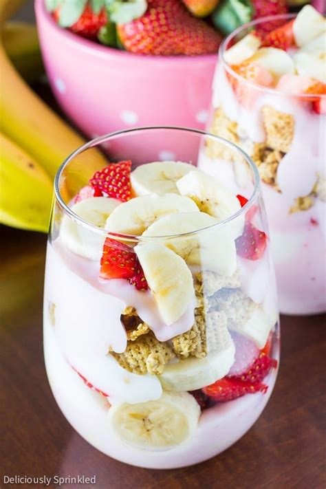 Strawberry Banana Yogurt Parfaits Deliciously Sprinkled